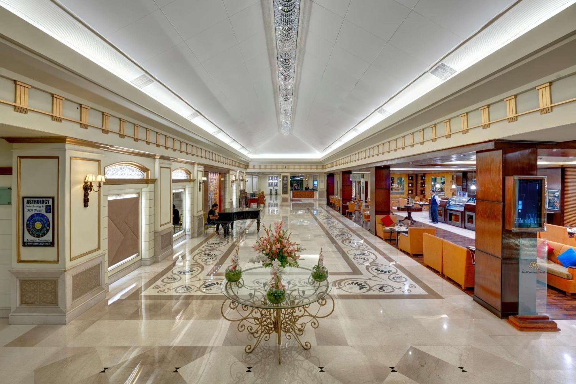 Pearl Continental Hotel, Rawalpindi Exterior photo